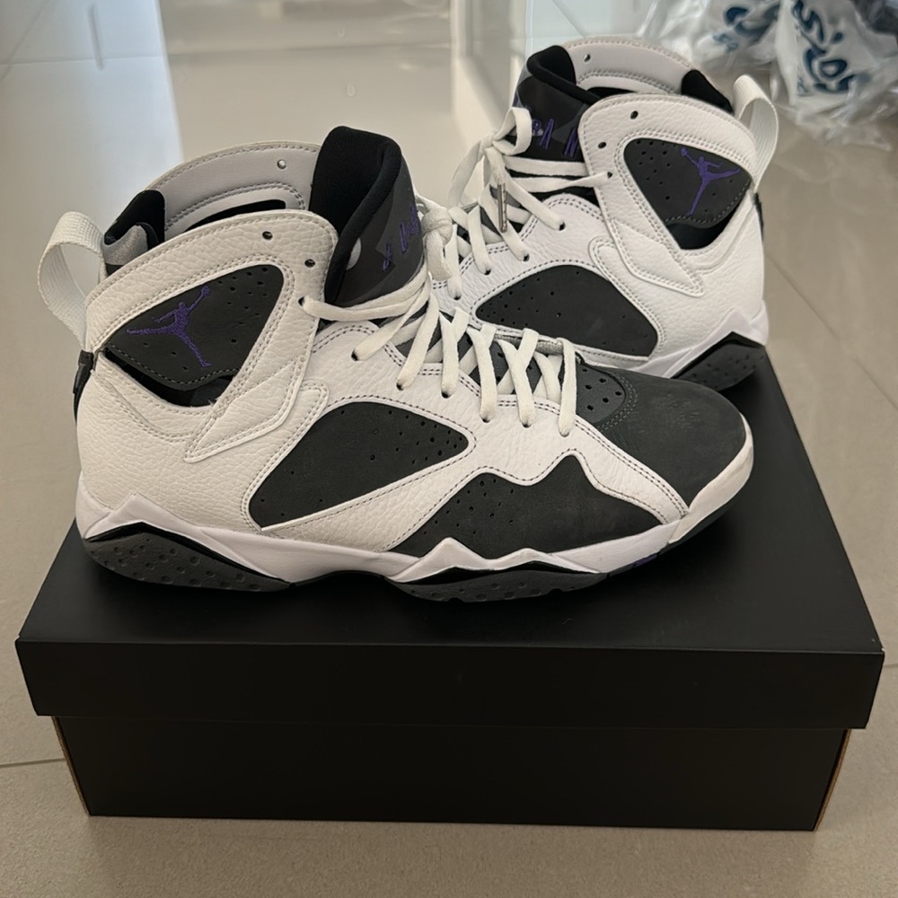 Air Jordan 6 retro sneakers